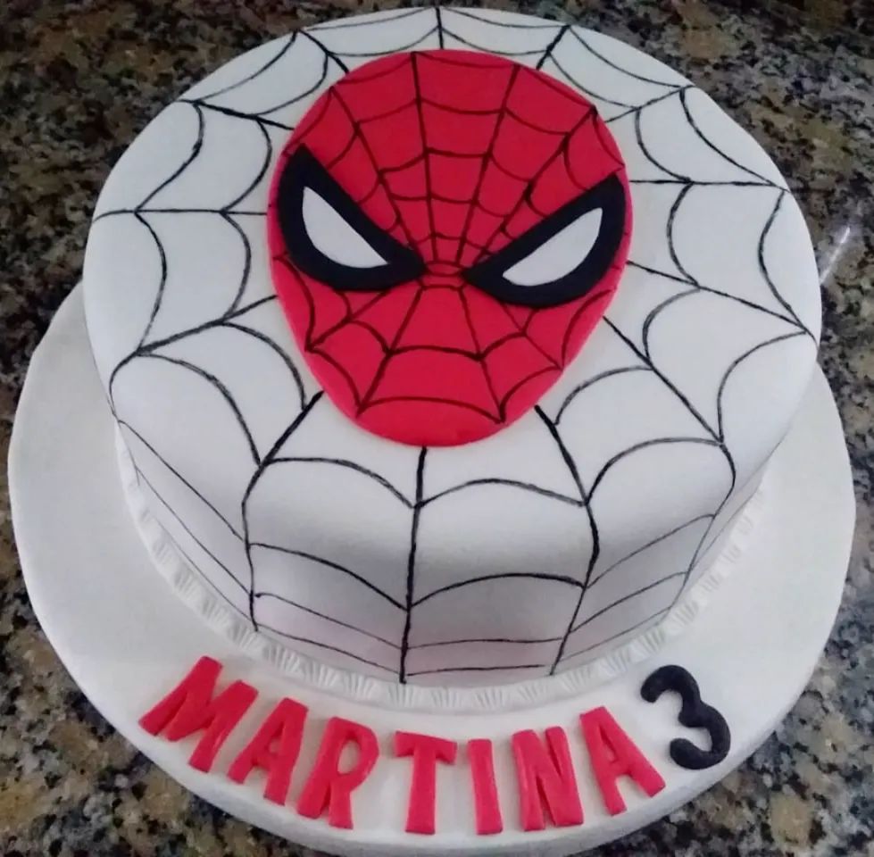 simple Spiderman cake