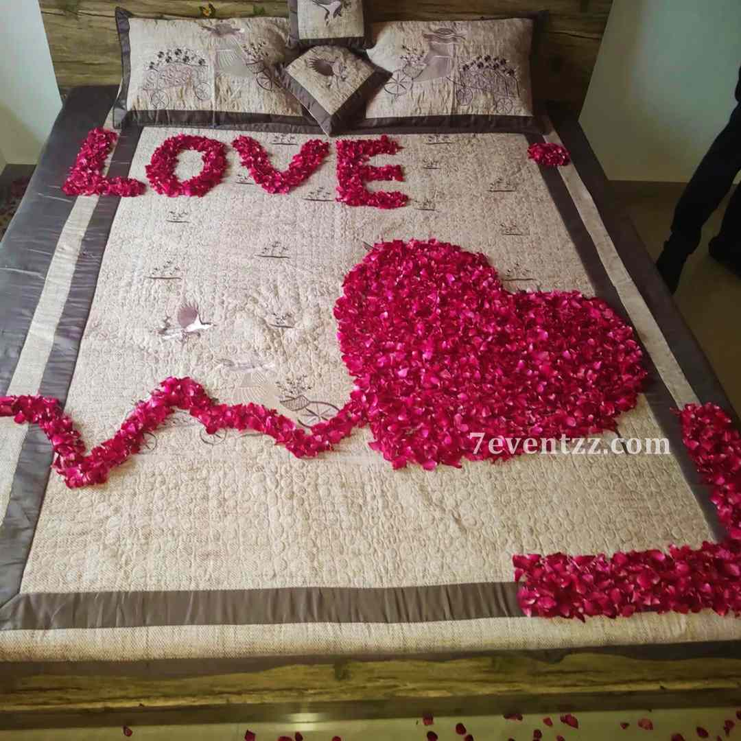 Just Married Bed Decor 