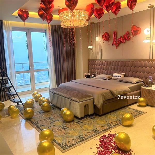 Birthday Room Balloon Decoration 