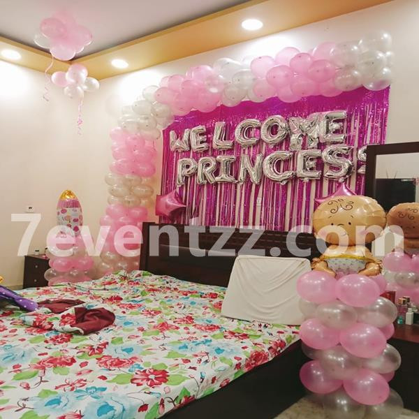 Welcome Girl Decoration