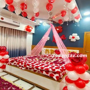Room Balloon Decoration