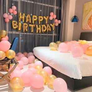 Thumbnail Of Happy Birthday Balloon Decoration